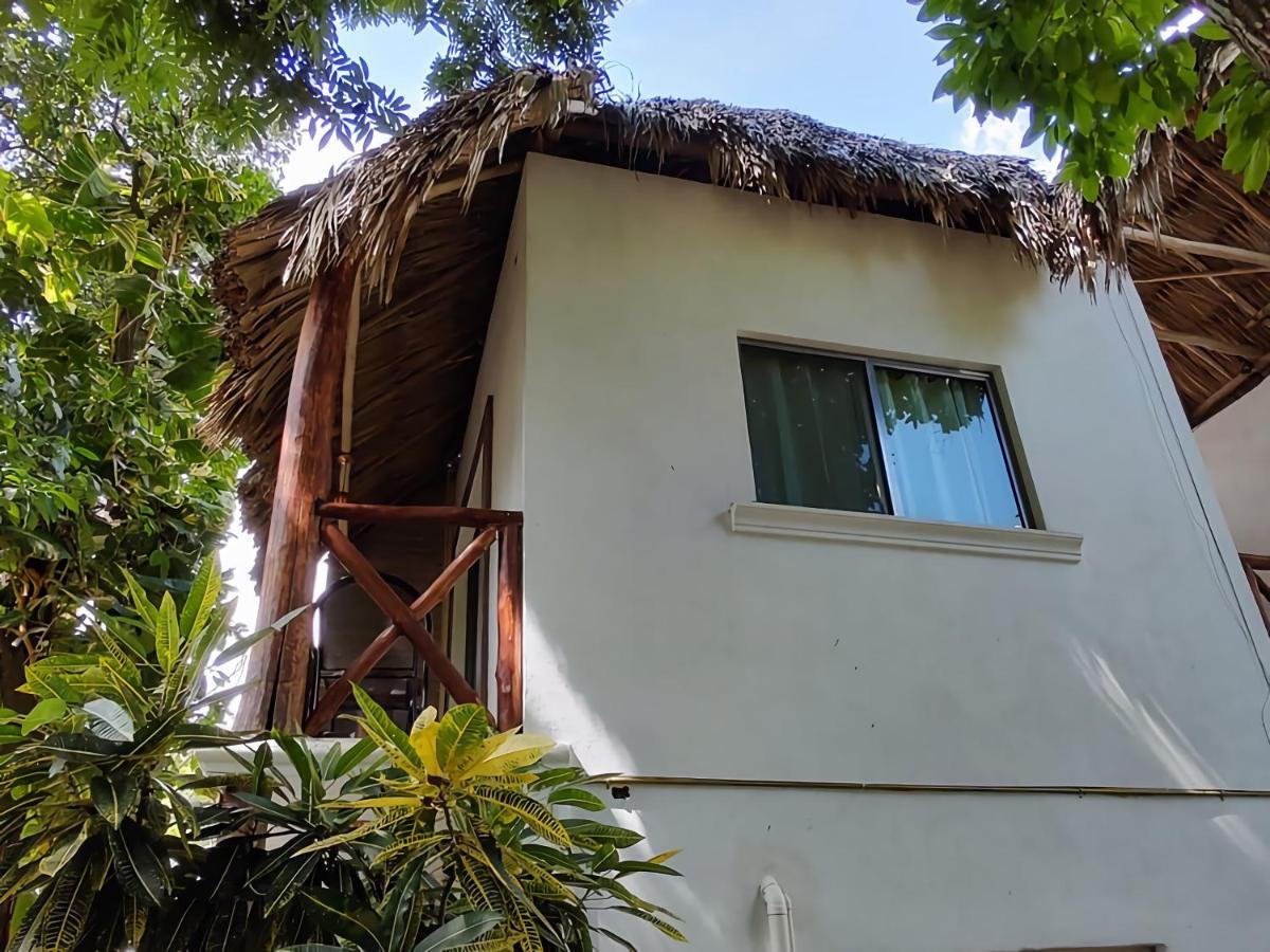 Hotel Pancho Villas Bacalar - Free Bikes And Paddles Экстерьер фото